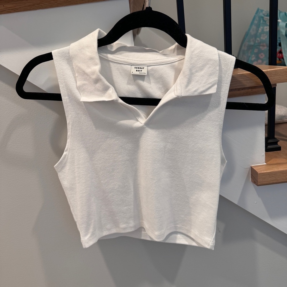 EUC ARITZIA SUNDAY BEST Crop Polo Sleeveless Tank Top S White V-Neck